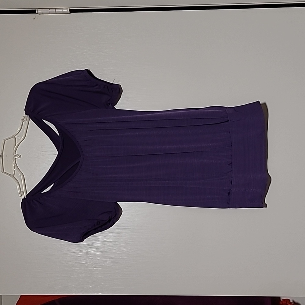 ING blouse, size small, purple, cute cut out back!